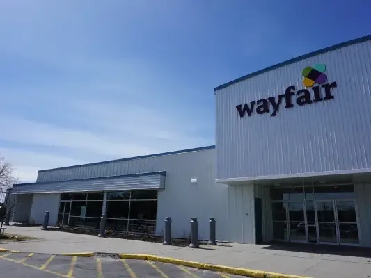 Exterior of Wayfair building.